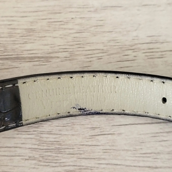 Vicence 14k Gold-Milor and Black Leather Watch - Picture 6 of 9